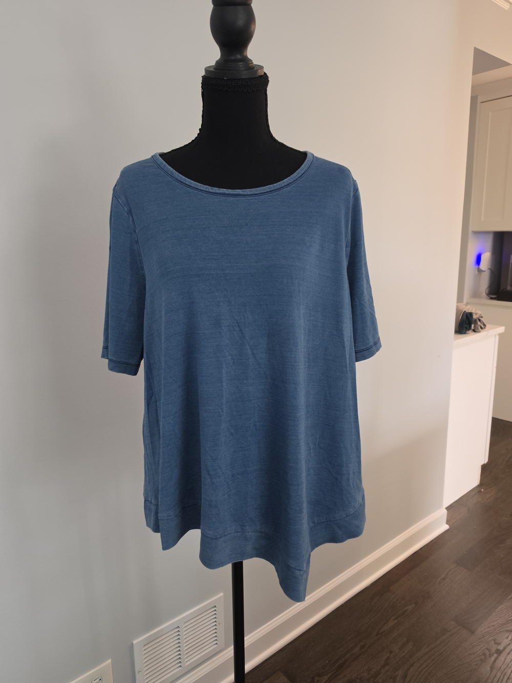 Chico's Washed Blue Short Sleeve Scoop Neck Tee